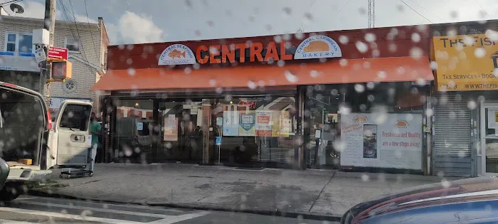 Central Caribbean Bakery & Central Seafood Restaurant Picture 7