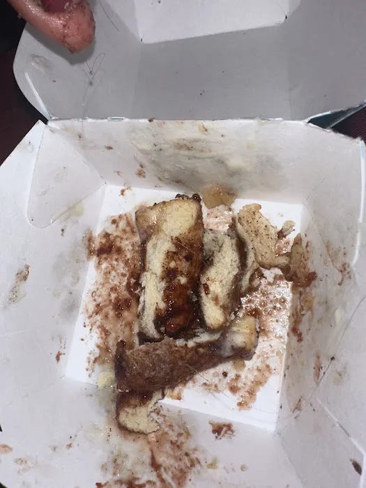 Cinnabon Picture 6