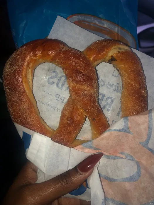 Auntie Anne’s Picture 10
