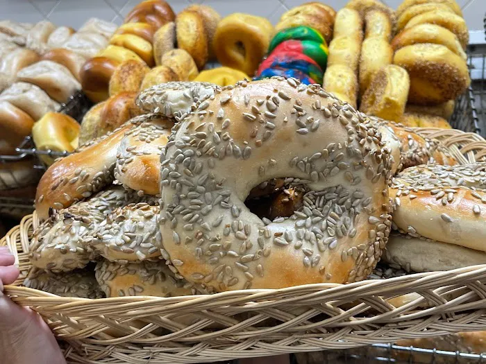 Bagel & Deli Creations Picture 8