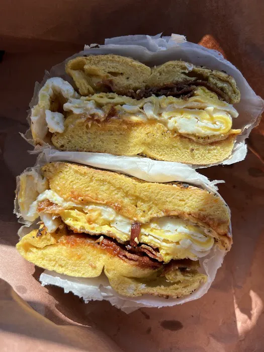 Wellwood Bagels and Bialys Picture 3