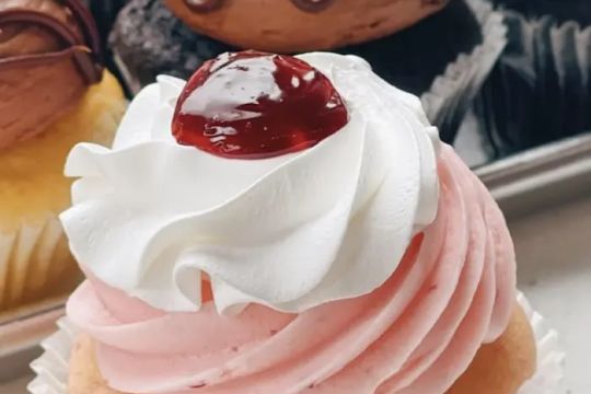Smallcakes Commack-Cupcakery & Creamery