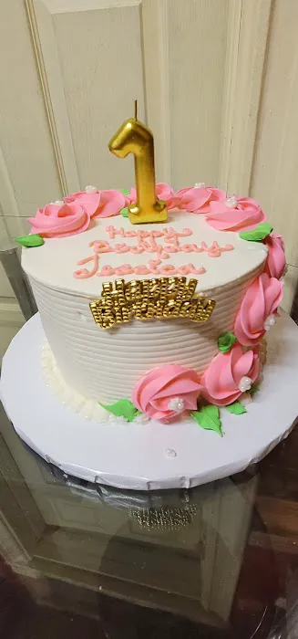 Smallcakes Commack-Cupcakery & Creamery Picture 4