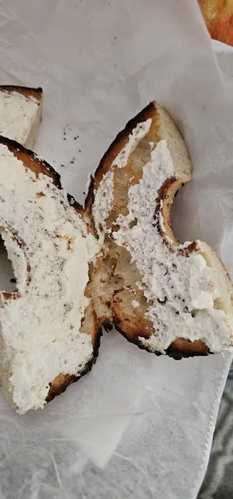 Commack Bagels Deli Market Picture 7