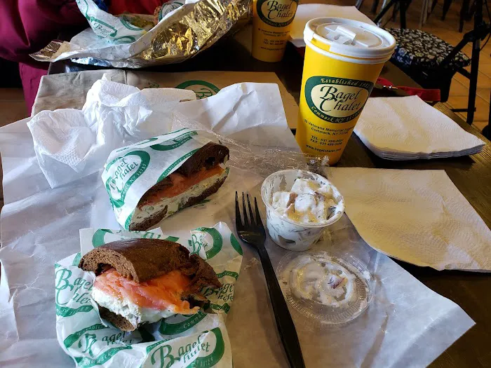 Bagel Chalet Picture 4