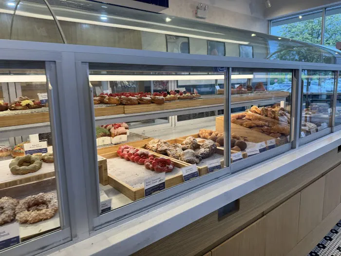 Paris Baguette Picture 2