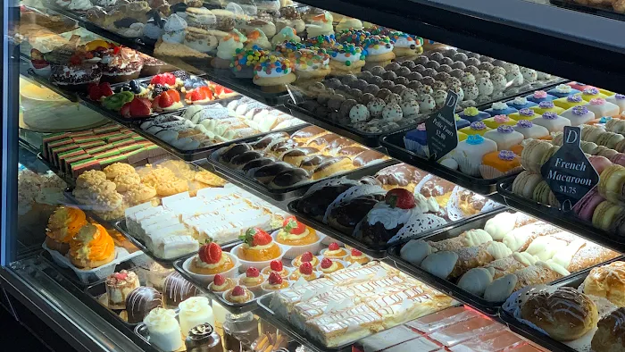 Dortoni Bakery and Cafe Picture 1