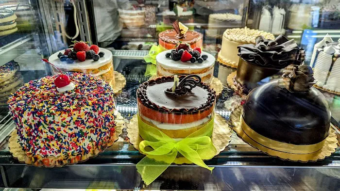 Dortoni Bakery and Cafe Picture 3