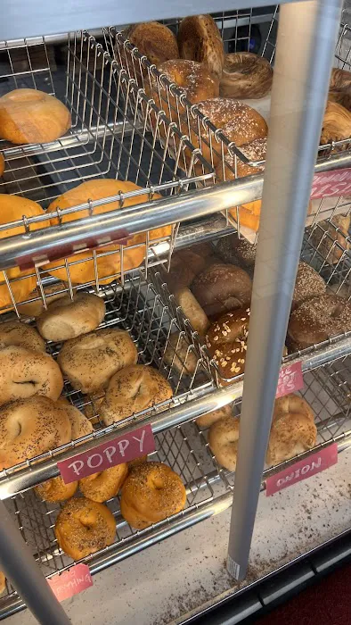 Dooley's Bagel & Deli Picture 7