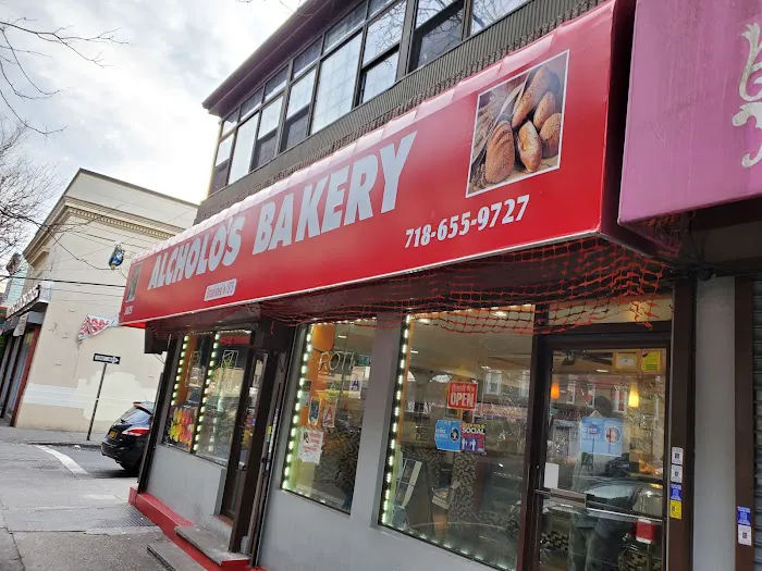 Cholo & Sons Bakery Picture 2
