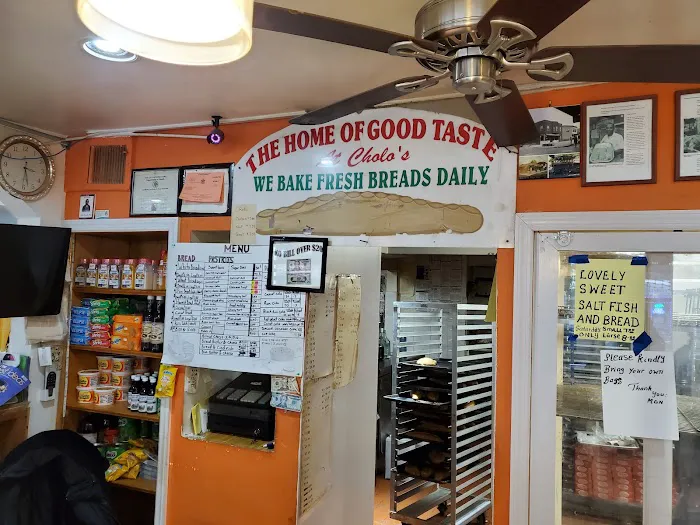 Cholo & Sons Bakery Picture 4