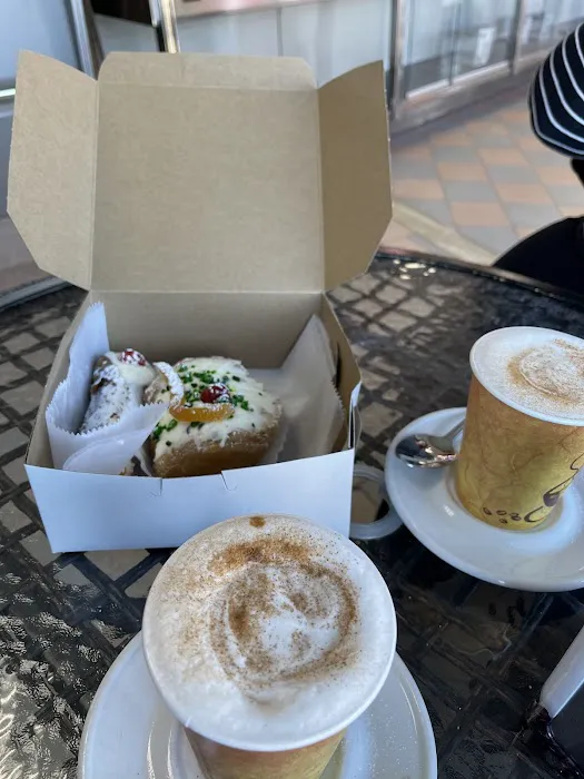 Villa Bella Bakery Picture 6
