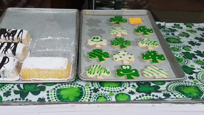 Cieslaks Modern Bakery Picture 7