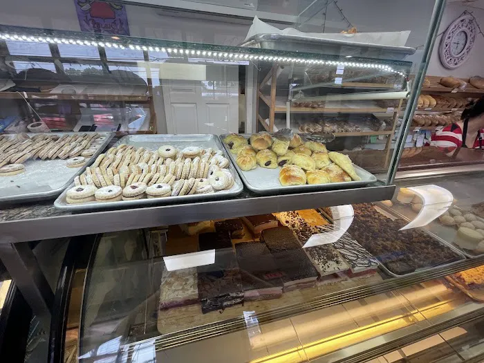 Polish Crumbs Bakery Picture 5