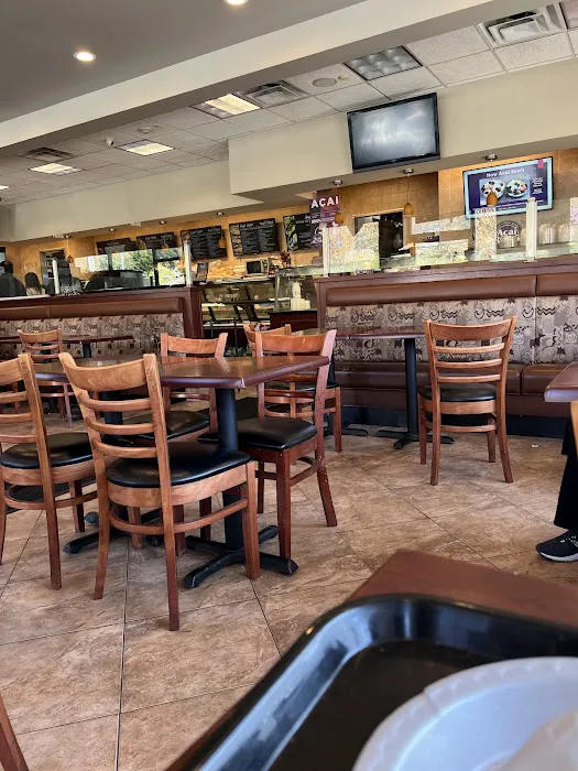 Bagel Basket Cafe Picture 6