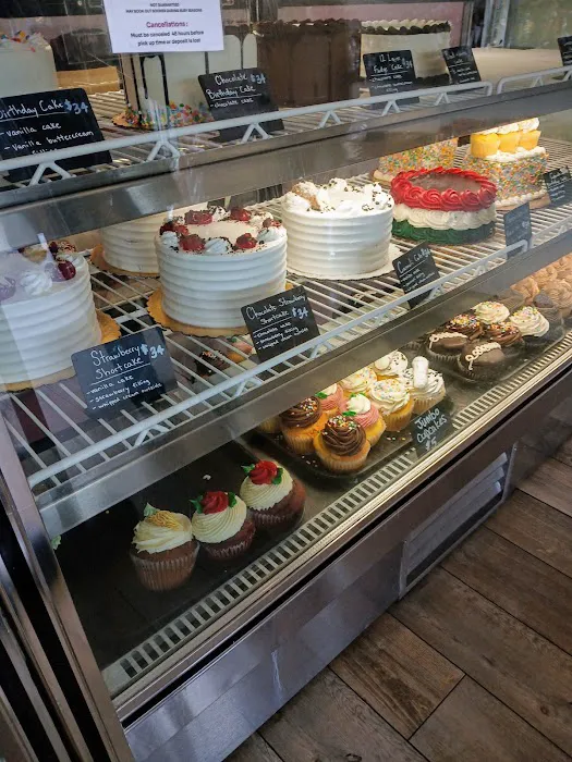 The Whisk Bakery Picture 6