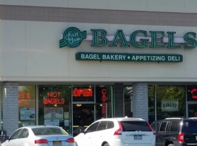 First Class Bagels Deer Park Picture 3