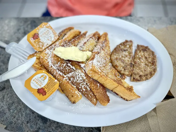 Avenue Bagels Picture 1