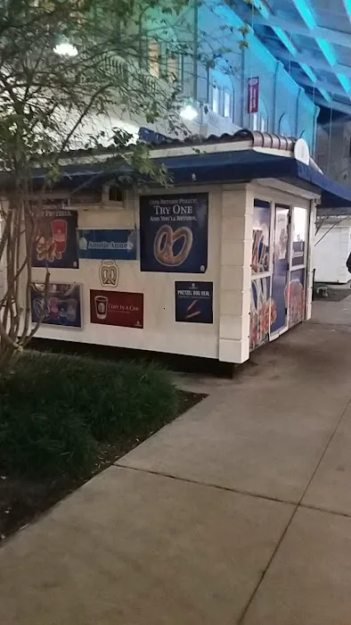 Auntie Anne's Pretzels Picture 8