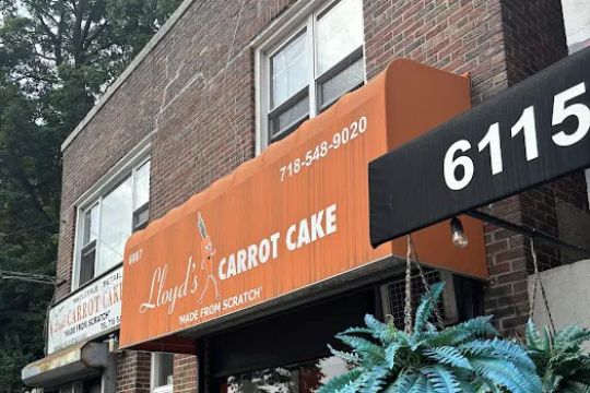 Lloyd's Carrot Cake