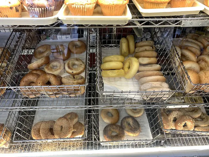 McLean Ave Bagel Cafe Picture 4