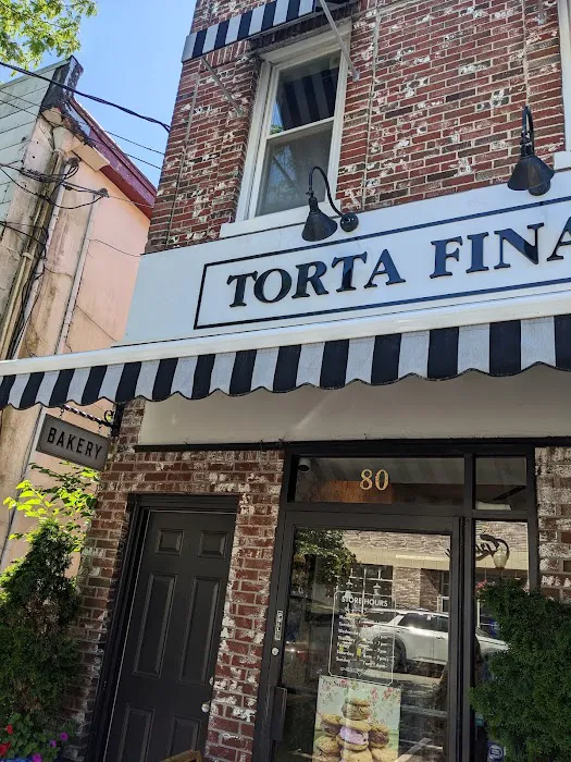 Torta Fina Bakeshoppe & Patisserie Picture 1