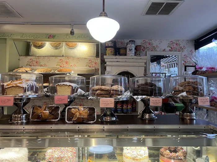Torta Fina Bakeshoppe & Patisserie Picture 4