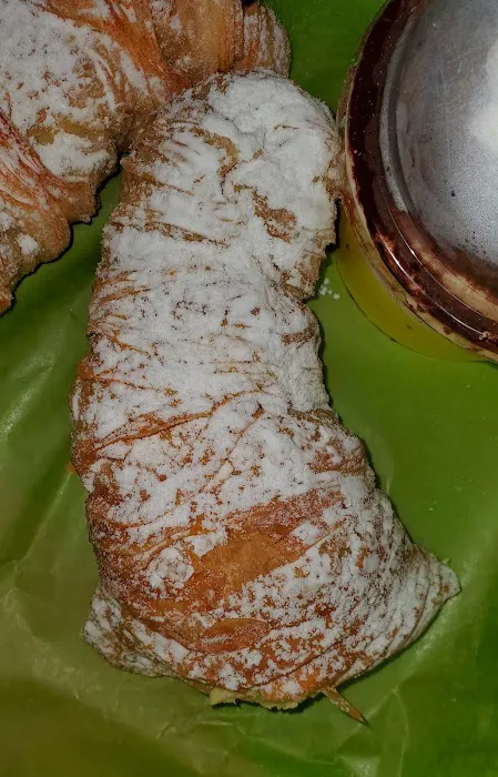 Torta Fina Bakeshoppe & Patisserie Picture 7