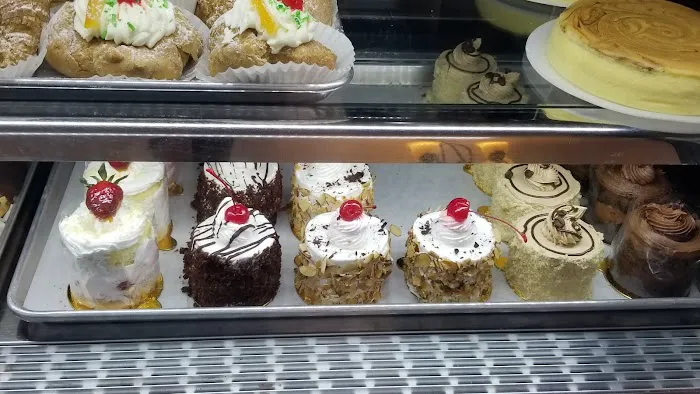 Mario's Pasticceria Picture 4