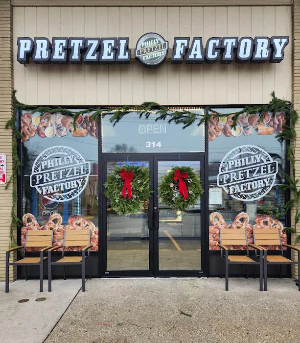 Philly Pretzel Factory Picture 3