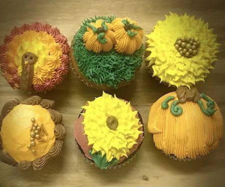 EJS Bakery & Cafe