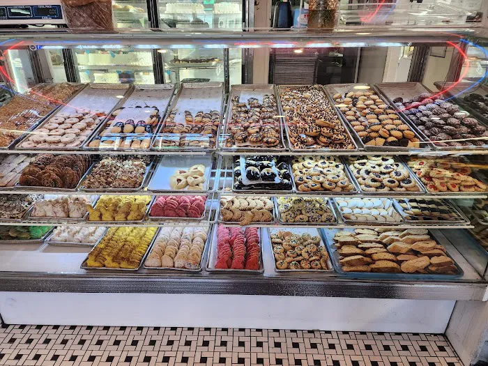 Delite Bakery Picture 3