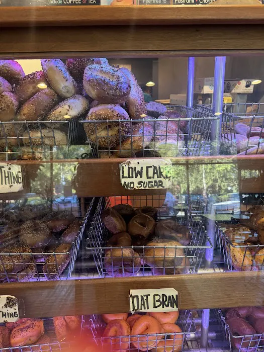 Lenny's Bagels Picture 1