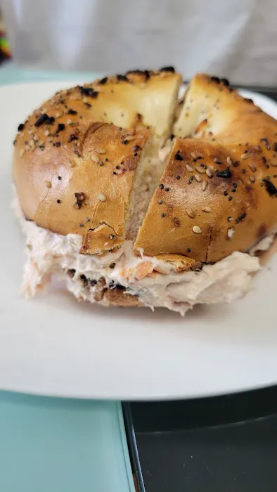 Lenny's Bagels Picture 7