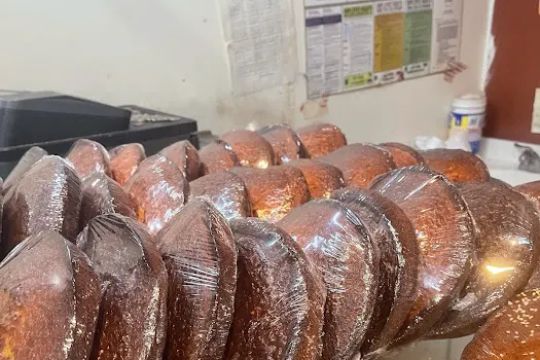 La Dulzura Bakery