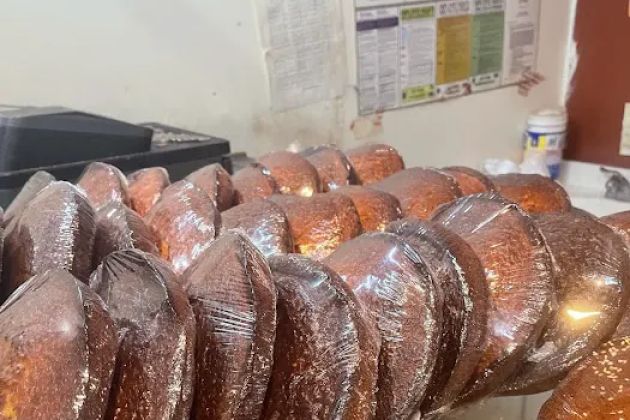 La Dulzura Bakery