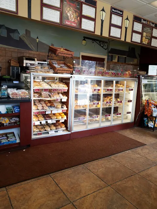 Boulevard Hot Bagels Picture 9