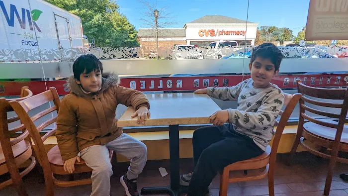 Long Island Bagel Cafe Picture 5