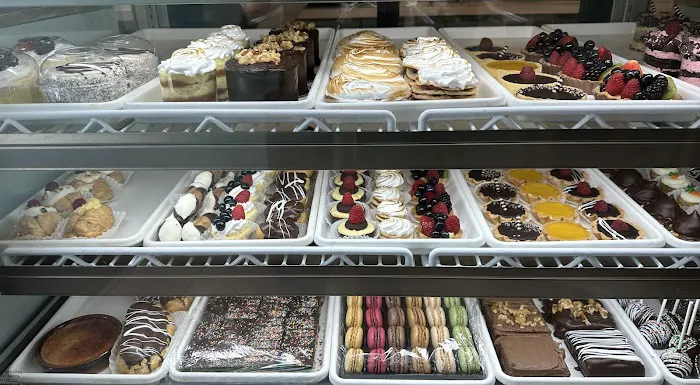 Dulce de Leche Cake Shop Picture 1