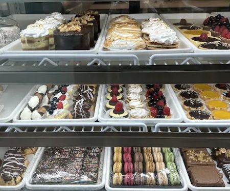 Dulce de Leche Cake Shop