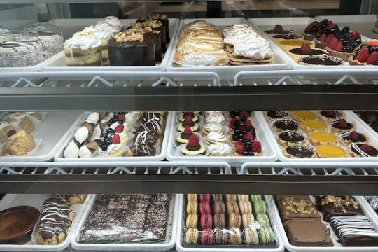 Dulce de Leche Cake Shop