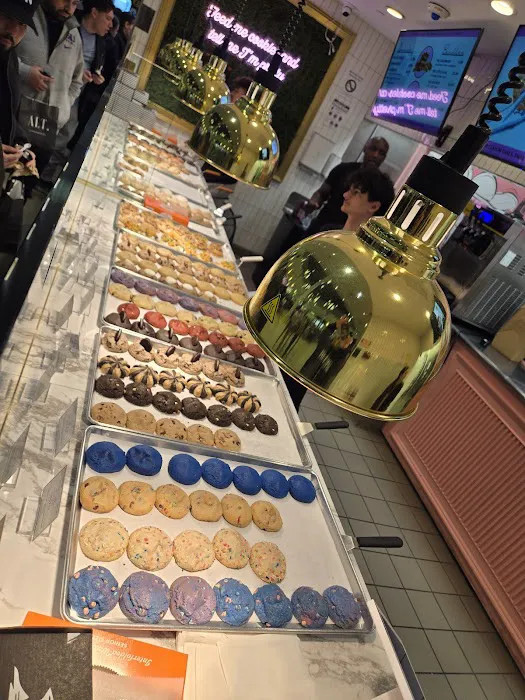 Duchess Cookies Smith Haven Mall Picture 10