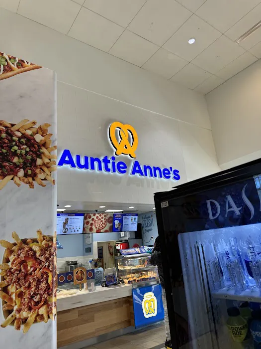 Auntie Anne's Picture 8