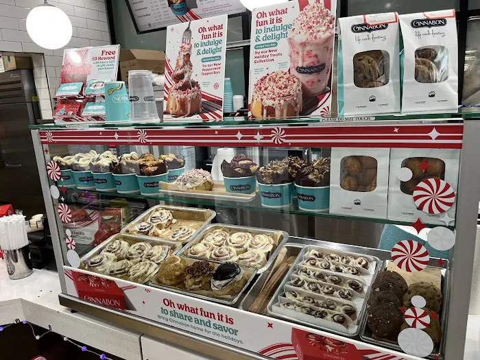 Cinnabon Picture 8
