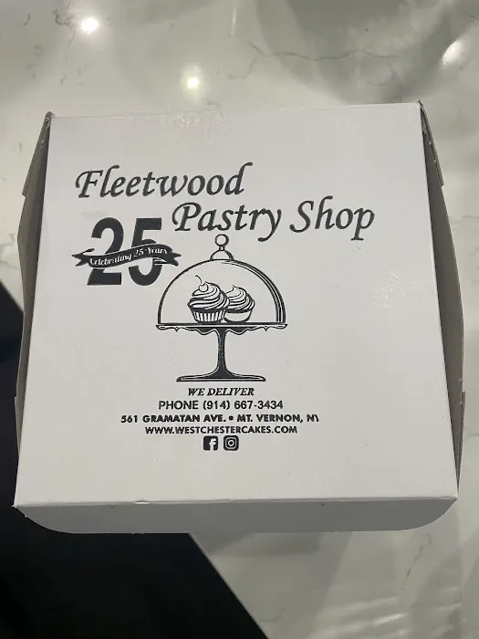 Fleetwood Pastry Shop Picture 8
