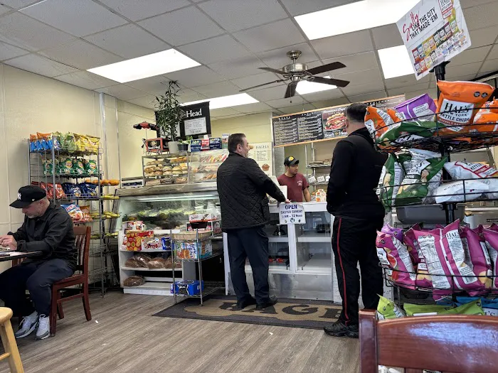 Renaissance Bagel Cafe and Deli Picture 4