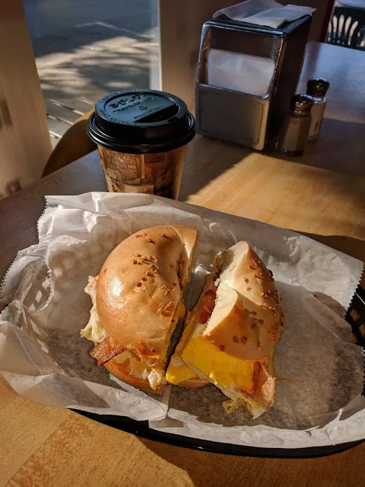 Renaissance Bagel Cafe and Deli Picture 7