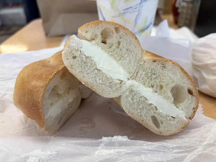 Renaissance Bagel Cafe and Deli Picture 10