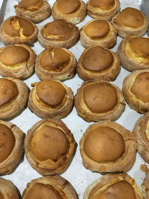 La Morenita Bakery Picture 9
