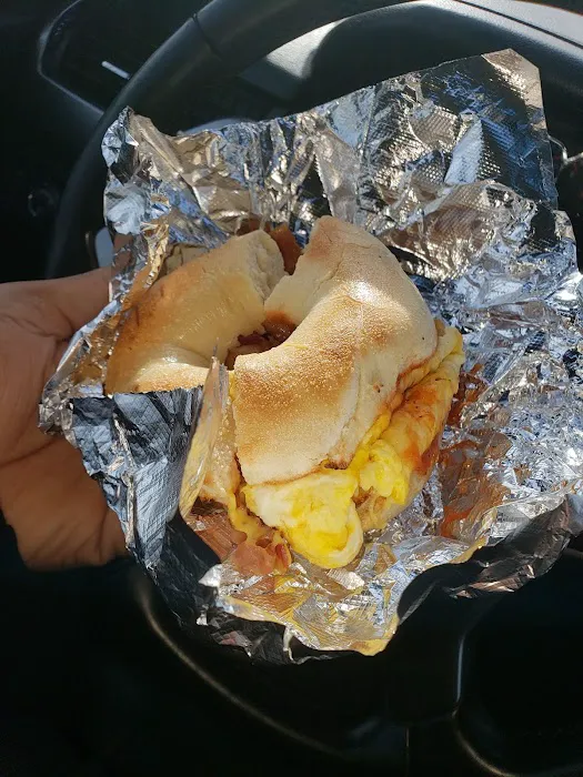 Bagel Deli Plus Picture 10